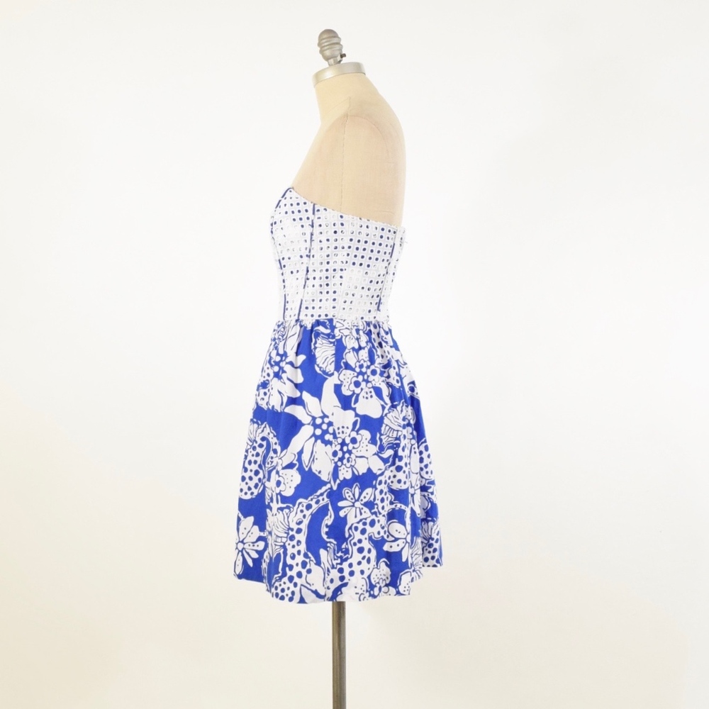 ❌SOLD❌Lilly Pulitzer Embroidered Strapless Dress - Picture 4 of 6